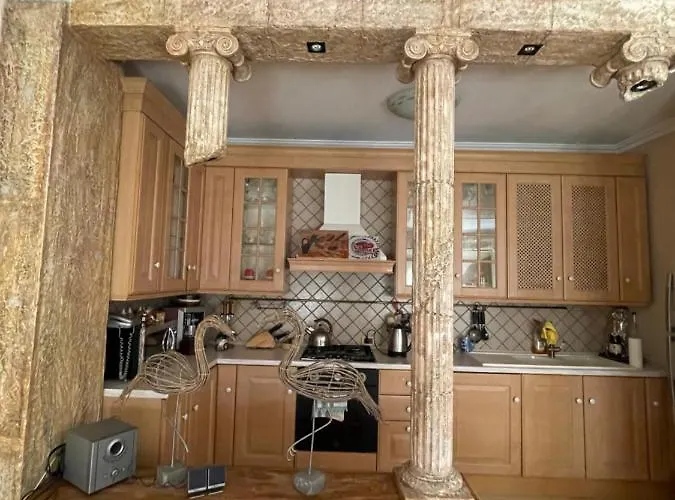 Luxury Center Apartment *